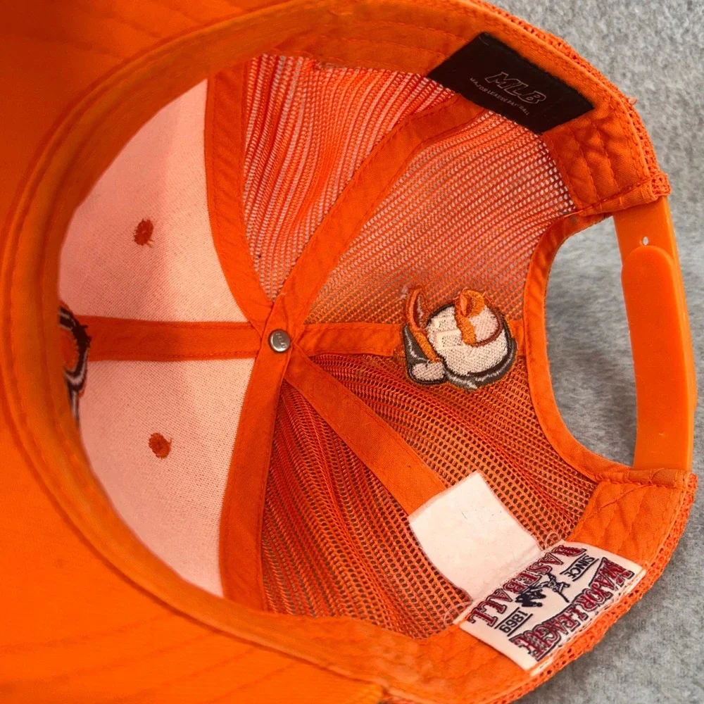 O's Script Mens Orange MLB Trucker Hat Mesh Snapback OSFM